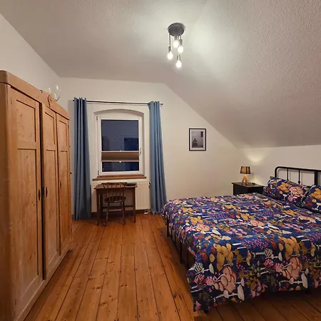 Lejlighed Apartment1905 In Muelheim Saarn Gemuetlicher Aufenthalt Im Altbau